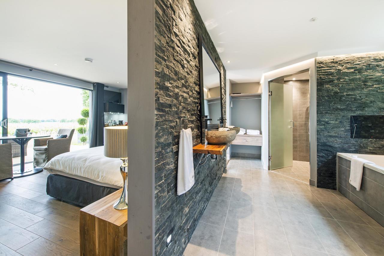 Tinwood Estate Vineyard Lodges Chichester Exterior foto