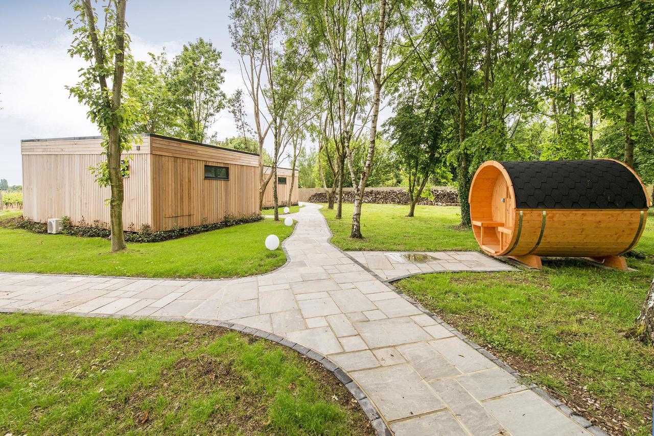 Tinwood Estate Vineyard Lodges Chichester Exterior foto